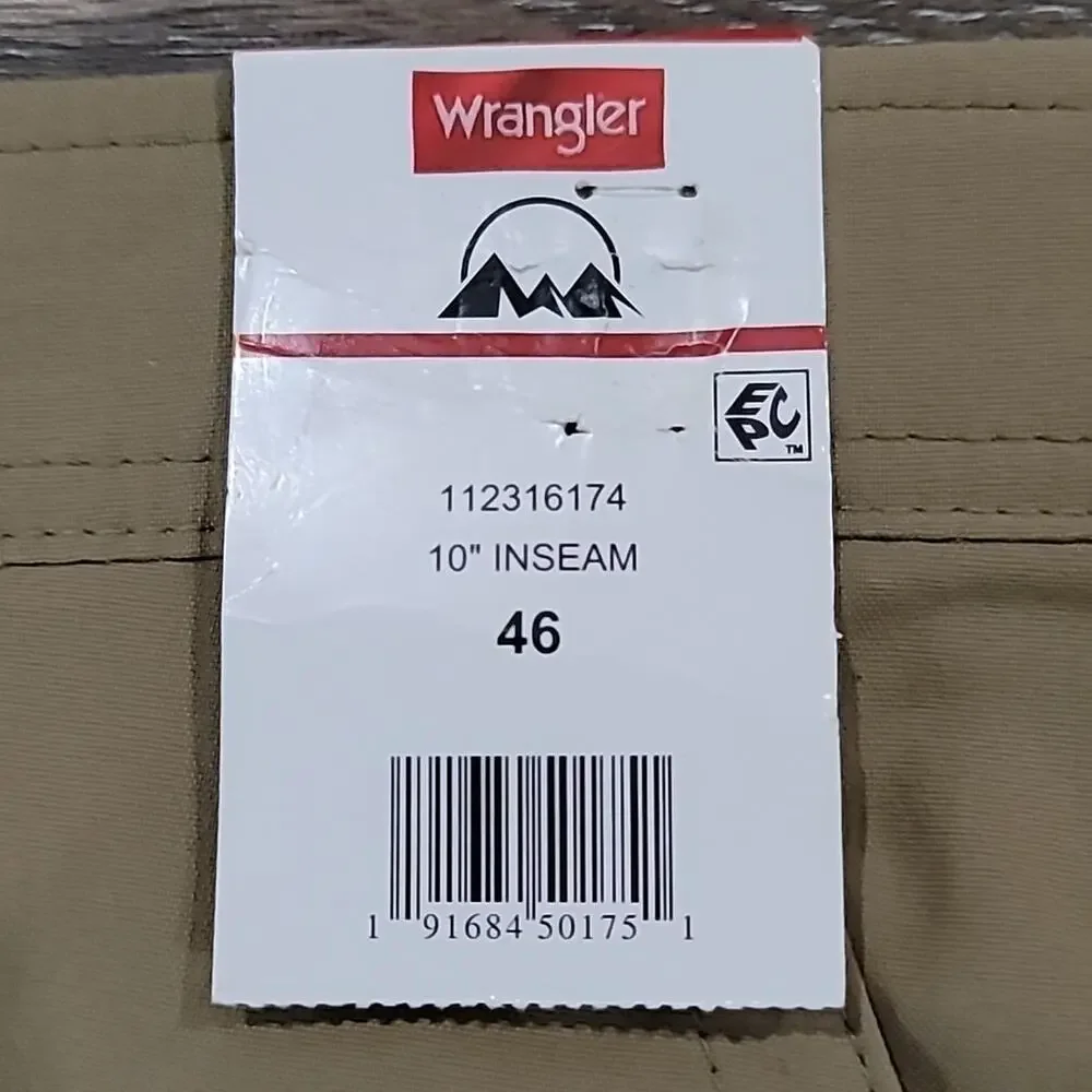 NWT Wrangler Big Men's Outdoor Performance Utility Short, Elmwood, Size 46
